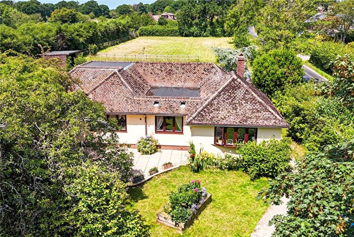 3 Bedroom Bungalow For Sale In Wootton Road, Tiptoe, Lymington, Hampshire, SO41