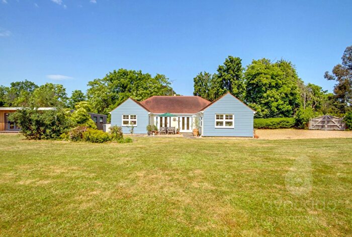 3 Bedroom Detached Bungalow For Sale In Tithe Lane, Wraysbury, TW19