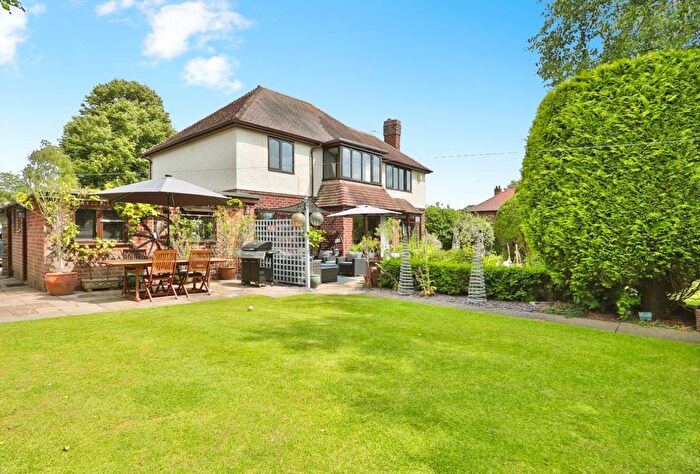 4 Bedroom Detached House For Sale In Squirrel Lodge, Spellowgate, Driffield, YO25