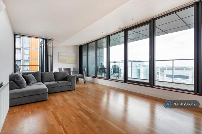 2 Bedroom Flat To Rent In Proton Tower, London, E14