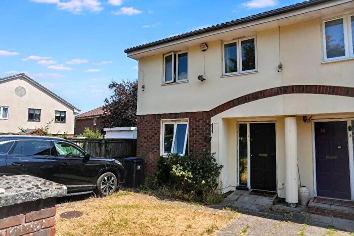 3 Bedroom Semi Detached House For Sale In Eliot Close, Bristol, BS7