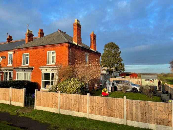 3 Bedroom Semi-Detached House For Sale In Main Road, Frithville, Boston PE22