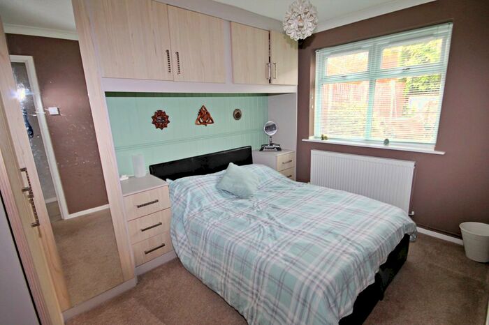2 Bedroom Bungalow For Sale In Abberley, Wilnecote, Tamworth, Staffordshire B77