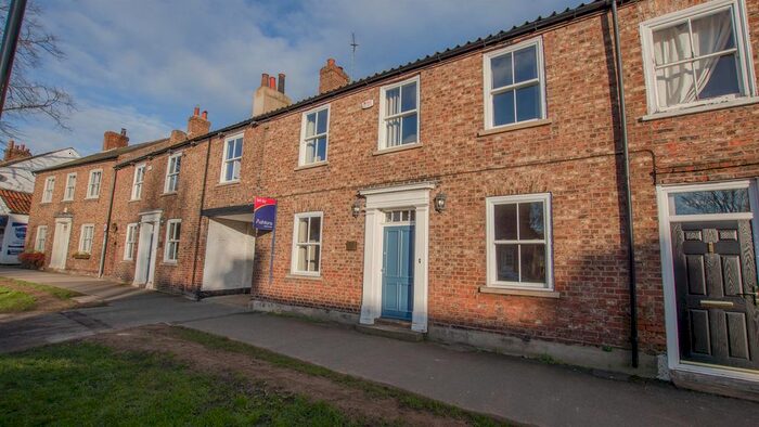 4 Bedroom Cottage To Rent In Main Street, Fulford, York, YO10