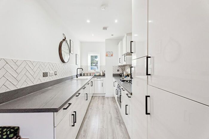 3 Bedroom End Of Terrace House For Sale In Laidler Crescent, Princes Risborough, HP27