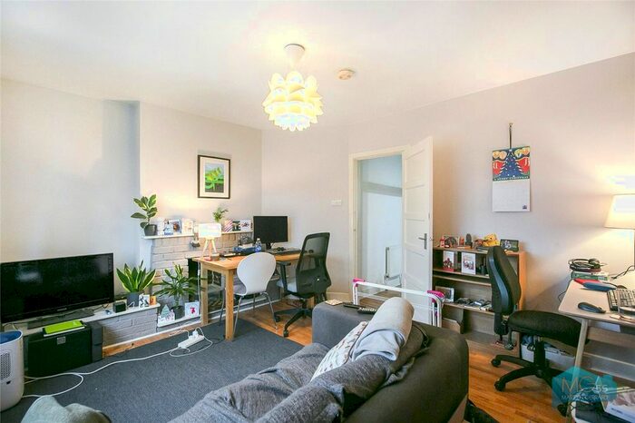 1 Bedroom Property To Rent In Church Lane, East Finchley, London, N2