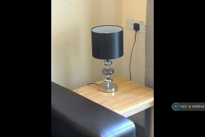 2 Bedroom Flat To Rent In Rosemount Viaduct, Aberdeen, AB25