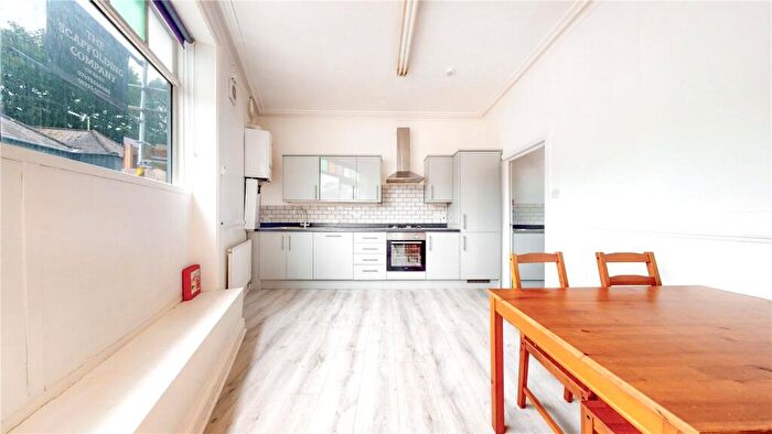 3 Bedroom End Of Terrace House To Rent In Lower Bristol Road, BA2