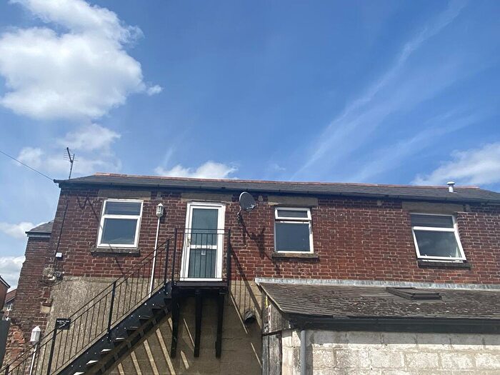 2 Bedroom Flat To Rent In Burgess Road, Portswood, Southampton, Hampshire, SO16