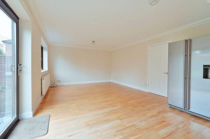 3 Bedroom Detached House To Rent In Tudor Manor Gardens, Watford, Garston, WD25