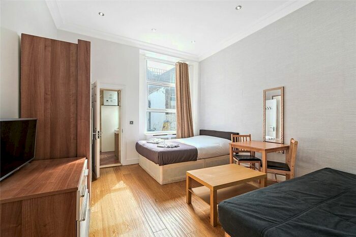 Studio To Rent In Courtfield Gardens, Gloucester Road, London, SW5