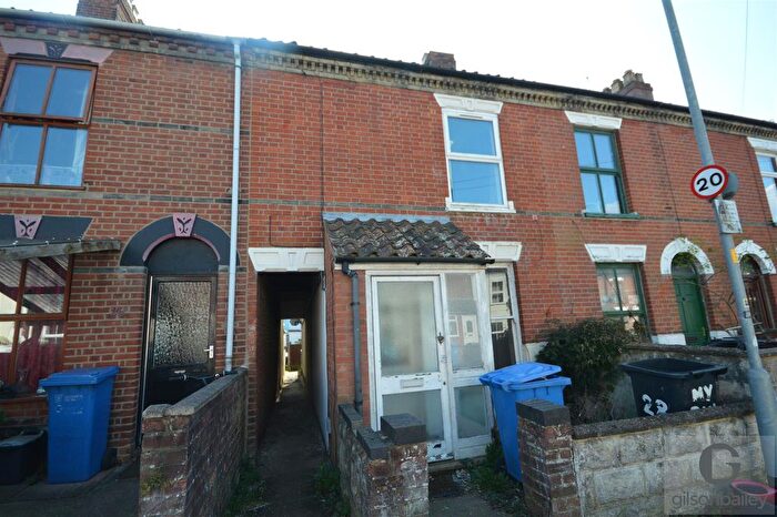 2 Bedroom Terraced House For Sale In Guernsey Road, Norwich, NR3