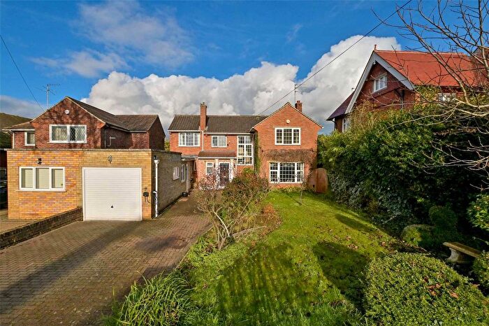 5 Bedroom Detached House For Sale In York Road, Windsor, Berkshire, SL4