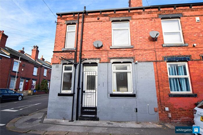 2 Bedroom Terraced House To Rent In Colwyn Avenue, Leeds, West Yorkshire, LS11