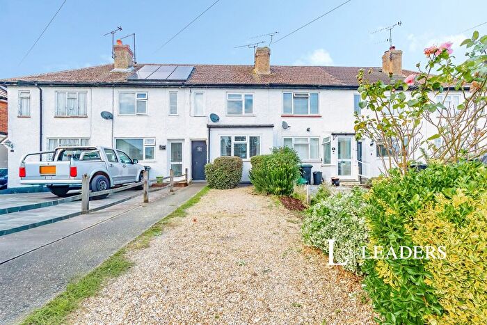 2 Bedroom Property To Rent In Oxenhill Road, Kemsing, Sevenoaks, TN15