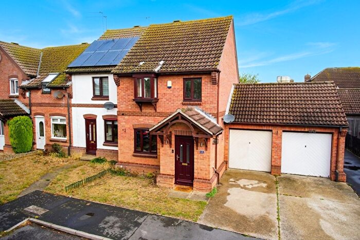 3 Bedroom End Terrace House For Sale In Thames Way, Caister-On-Sea, Great Yarmouth, NR30
