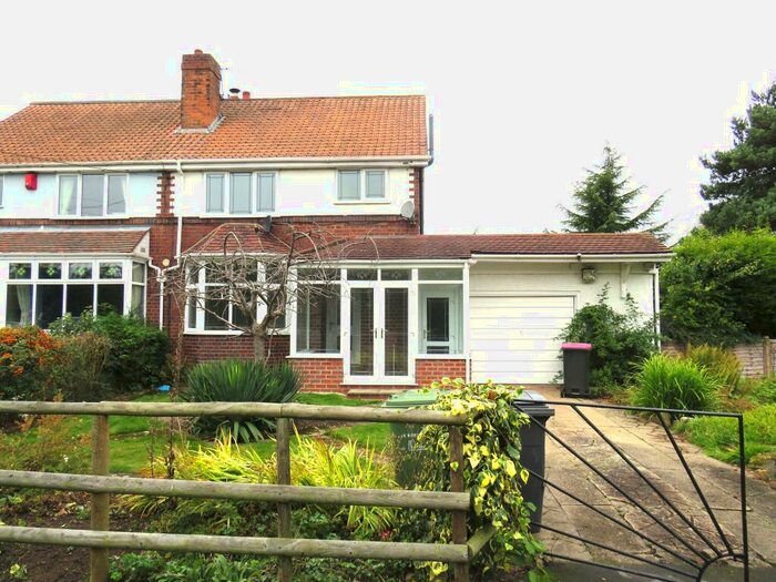 3 Bedroom House To Rent In Attleboro Lane, Water Orton, Birmingham, B46