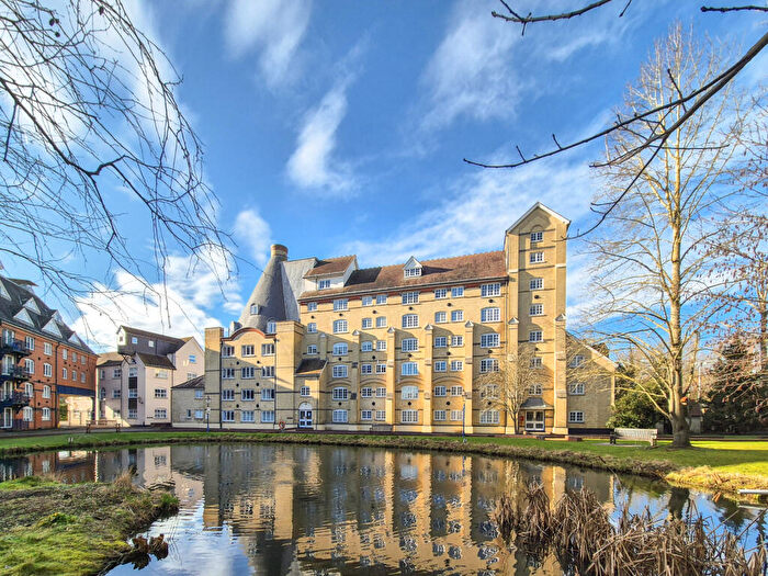 1 Bedroom Apartment For Sale In The Maltings, Sawbridgeworth, Essex, CM21
