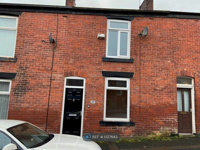 2 Bedroom Terraced House To Rent In Grosvenor Street, Radcliffe, Manchester M26