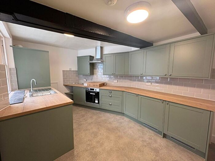 3 Bedroom Terraced House To Rent In The Precincts, Canterbury, CT1