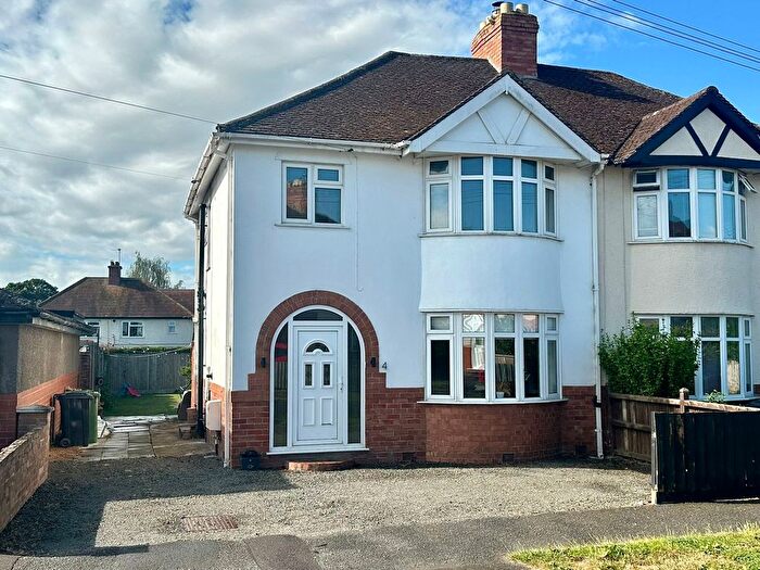 3 Bedroom Semi-Detached House For Sale In Seaton Avenue, Tupsley, Hereford, HR1