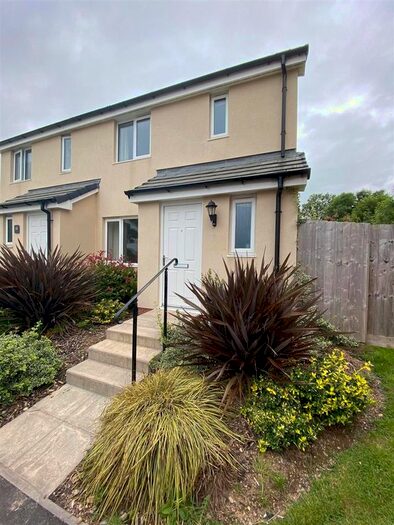 3 Bedroom Semi-Detached House To Rent In Harston Road, Ivybridge, PL21