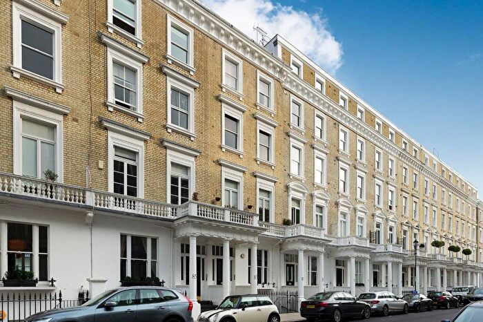 2 Bedroom Flat For Sale In Harcourt Terrace, Chelsea, London, SW10