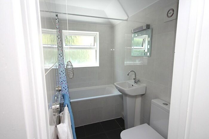 1 Bedroom Flat To Rent In Acland Road, Bournemouth, BH9