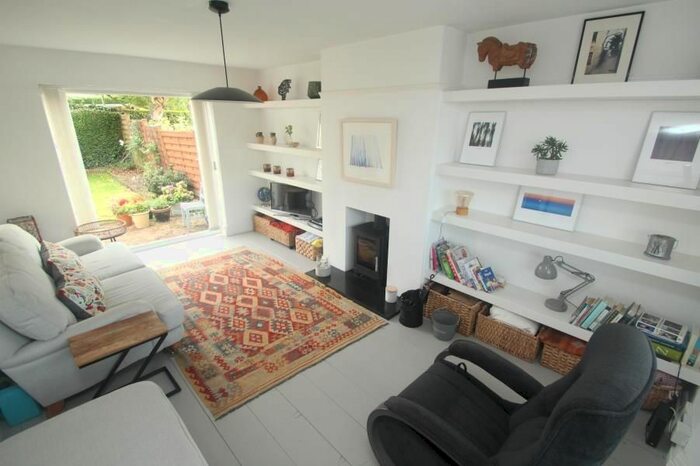 3 Bedroom Semi-Detached House To Rent In Lilac Grove, Harrogate, HG1