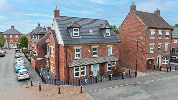 5 Bedroom Detached House For Sale In Stalbridge Drive, Sandymoor, WA7