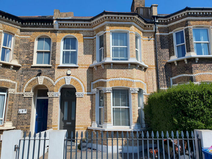 4 Bedroom Terraced House To Rent In Lordship Lane, London, SE22