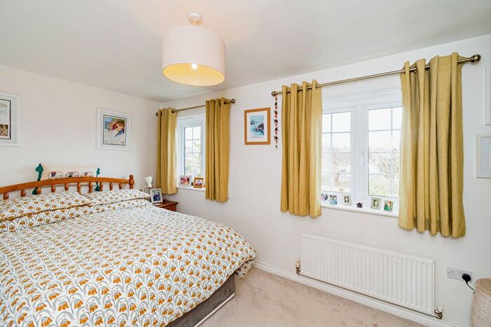3 Bedroom End Of Terrace House For Sale In Folland Close, North Baddesley, Southampton, Hampshire, SO52