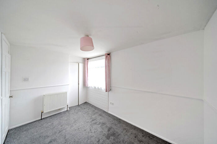 2 Bedroom Semi-Detached House For Sale In Hartland Close, Bransholme, Hull, HU7