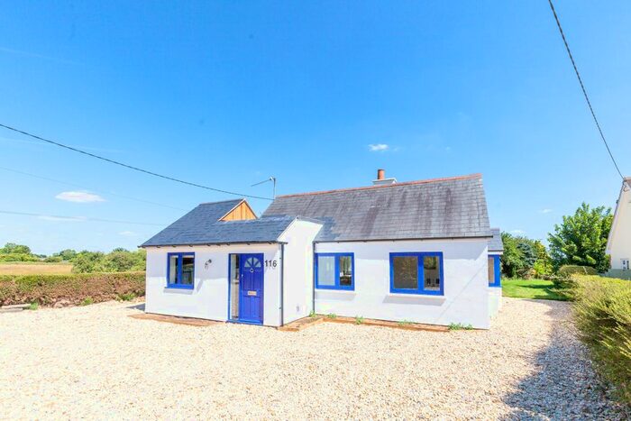 3 Bedroom Detached Bungalow To Rent In Wheatley Road, Garsington, Oxford, OX44