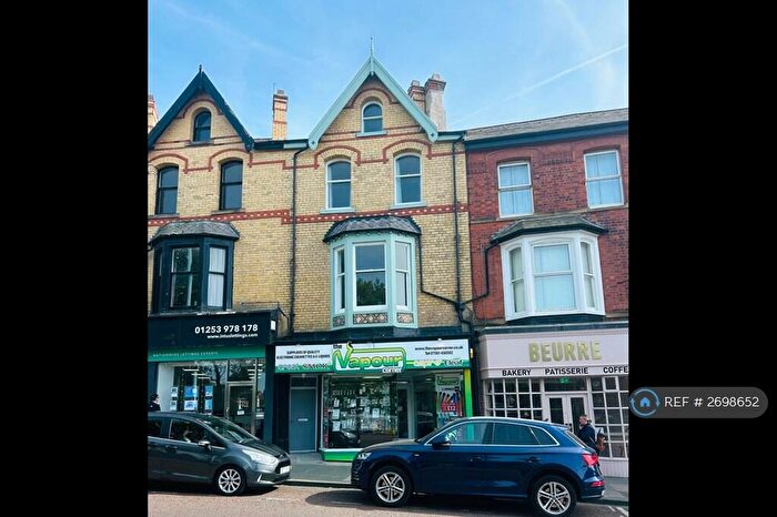 1 Bedroom Flat To Rent In The Crescent, Lytham St. Annes, FY8