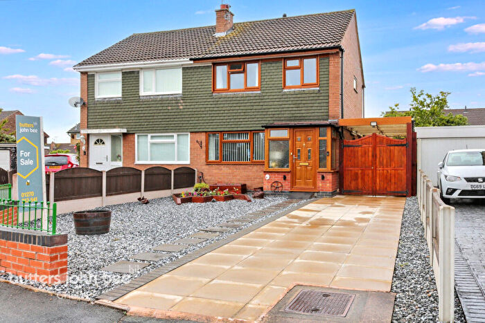 3 Bedroom Semi-Detached House For Sale In Ambleside Close, Crewe, CW2