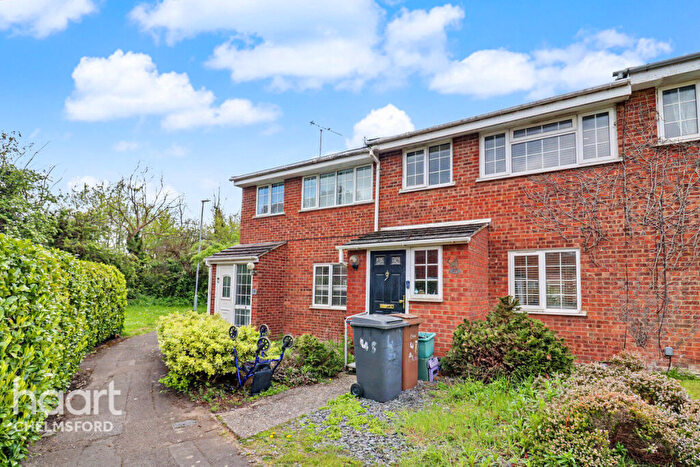 3 Bedroom Terraced House For Sale In Primula Way, Chelmsford, CM1