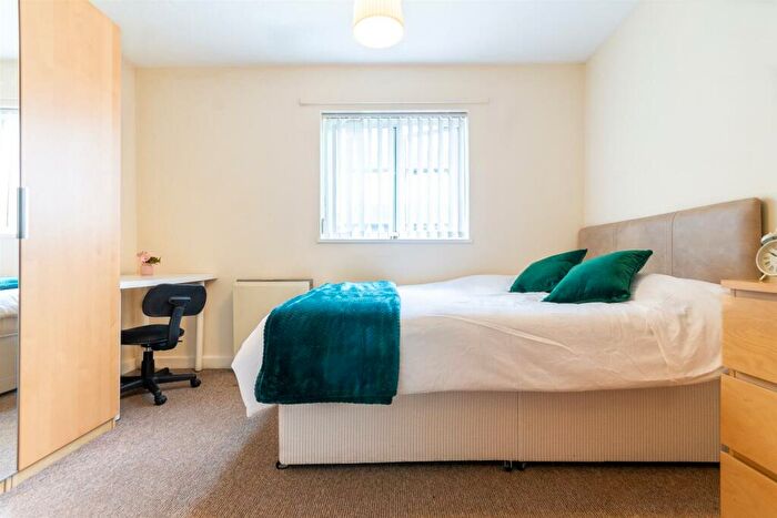 2 Bedroom Apartment To Rent In Brady And Martin Court, City Centre, NE1