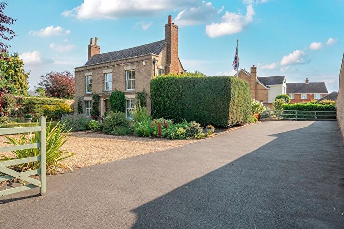 4 Bedroom Property For Sale In London Road, Sandy, SG19