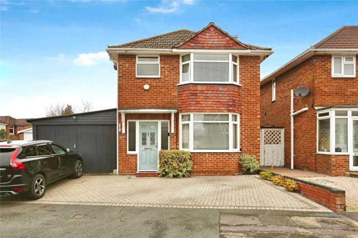 3 Bedroom Detached House For Sale In Knighton Road, Southampton, Hampshire, SO19
