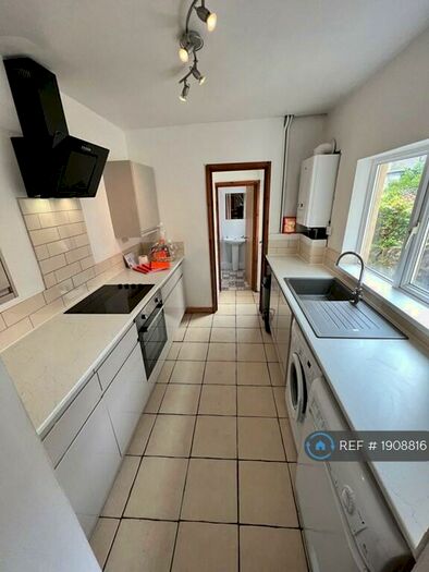 4 Bedroom Terraced House To Rent In May Street, Cardiff, CF24