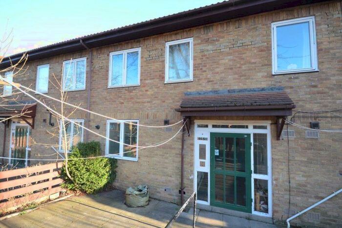 1 Bedroom Ground Flat To Rent In Houston Court, Newcastle Upon Tyne, NE4