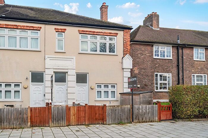 1 Bedroom Flat For Sale In Old Bromley Road, Bromley, BR1