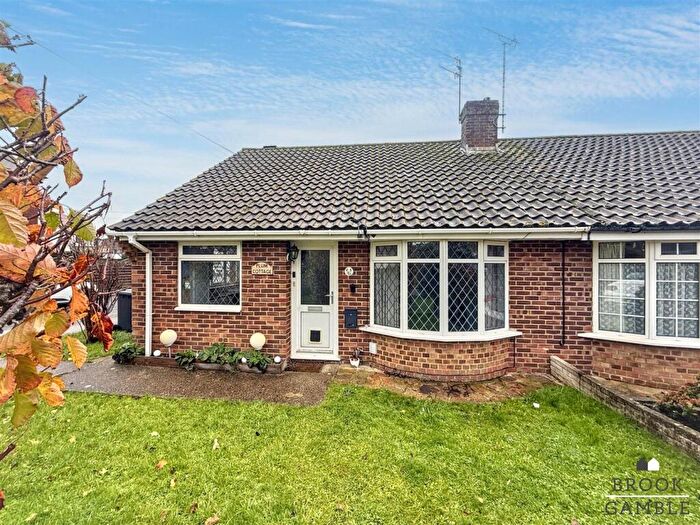 2 Bedroom Bungalow For Sale In Victoria Close, Polegate, BN26