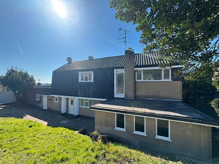 4 Bedroom Detached House To Rent In Hillbrow Road, Brighton, BN1