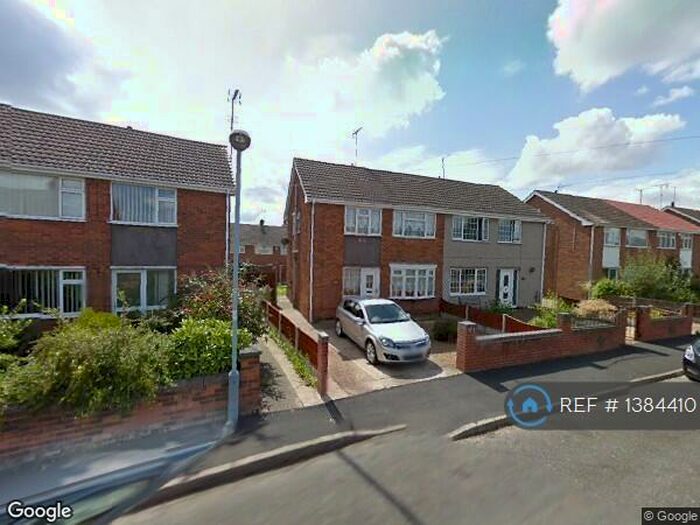 3 Bedroom Semi-Detached House To Rent In South Crescent, Clipstone, Mansfield, NG21