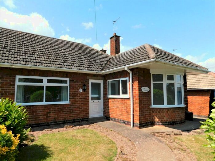 3 Bedroom Semi-Detached Bungalow To Rent In Castle Hill, East Leake, LE12