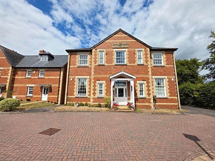 2 Bedroom Apartment To Rent In Templecombe, BA8