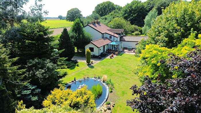 2 Bedroom Cottage For Sale In Illington Road, Larling, NR16