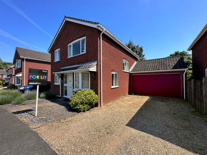 4 Bedroom Detached House To Rent In Buckland Rise, NR4